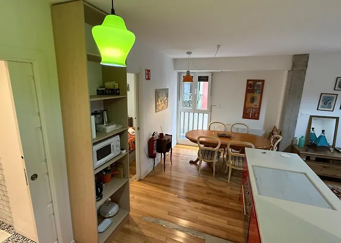 Διαμέρισμα Tiny Place Loud Fun Street *